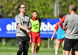 Joseba Etxeberria durante un entrenamiento.