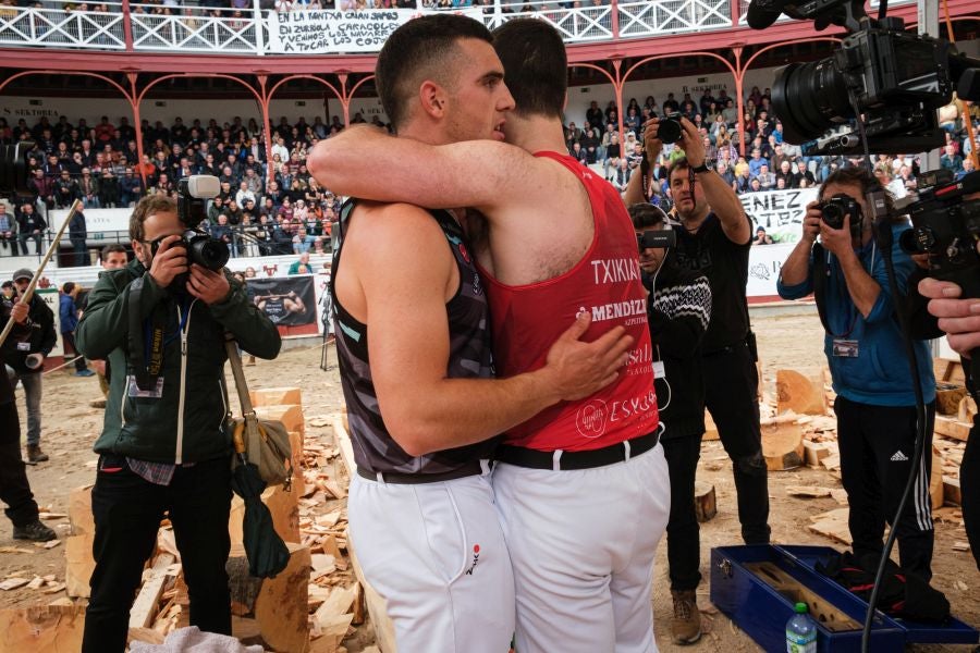 La victoria de Vicente, en imágenes