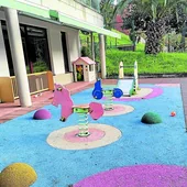 Inician la obra para naturalizar el patio de la escuela infantil de Karmengo Ama