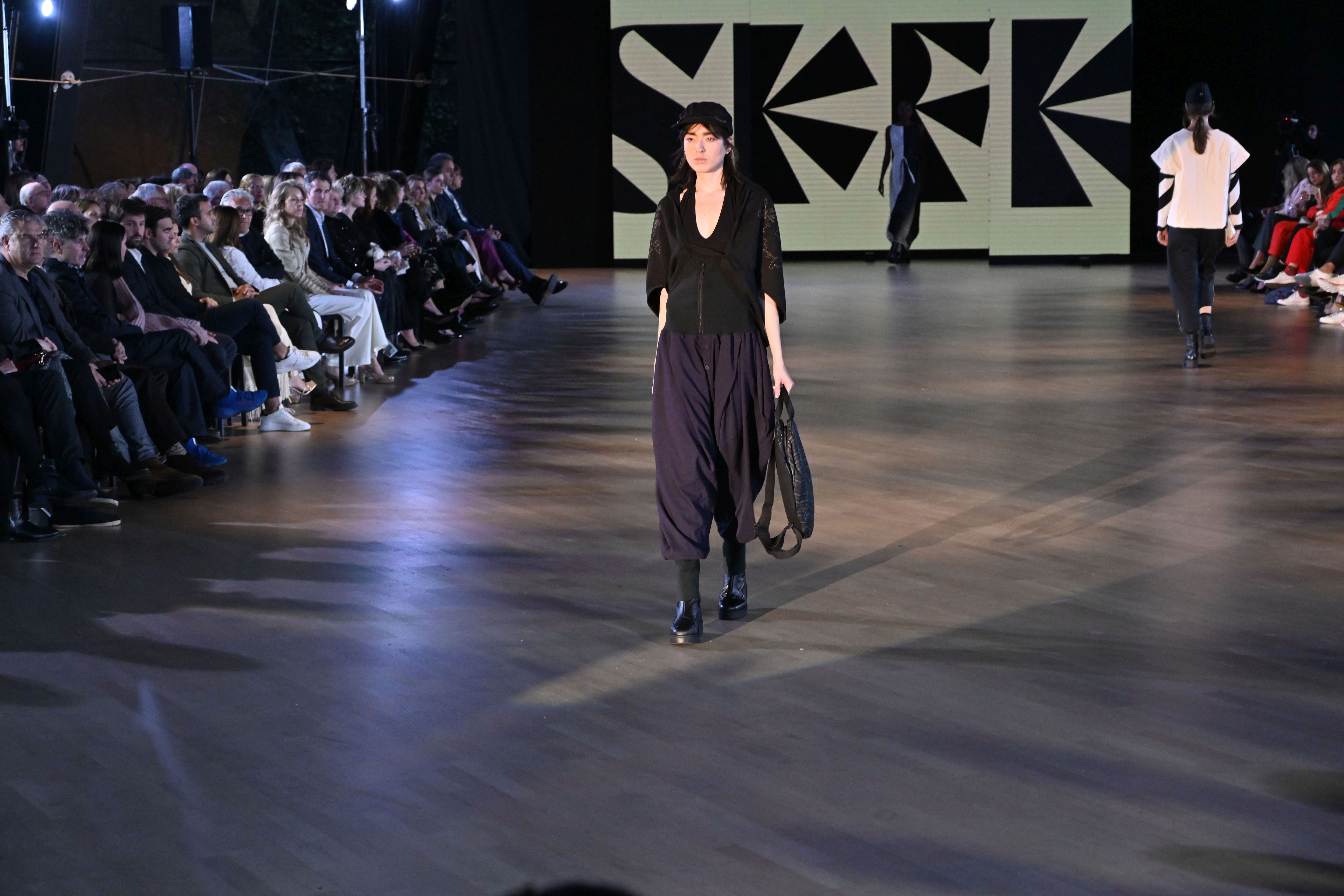 El desfile de SKFK en Getaria