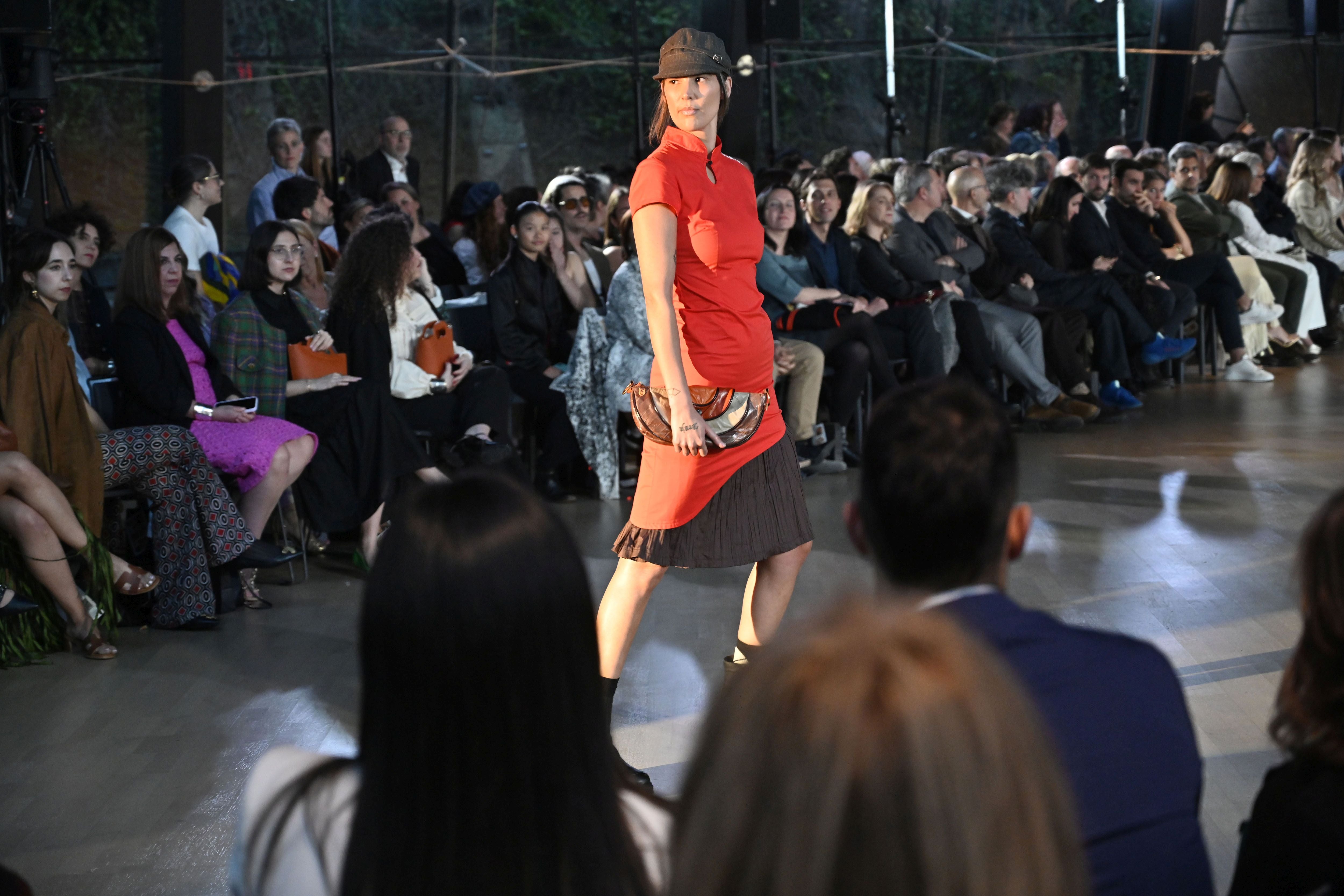 El desfile de SKFK en Getaria