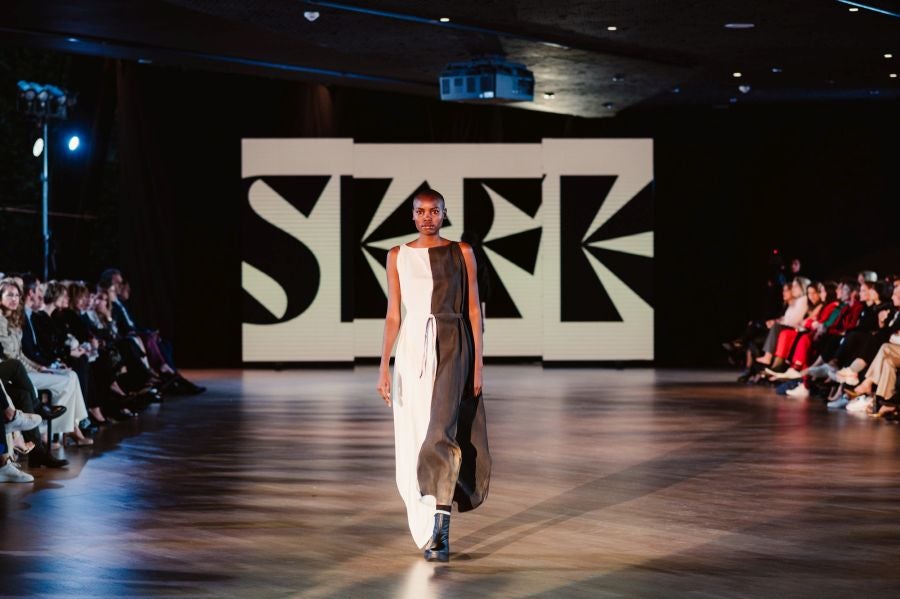 El estilo propio de SKFK se adueña de la pasarela