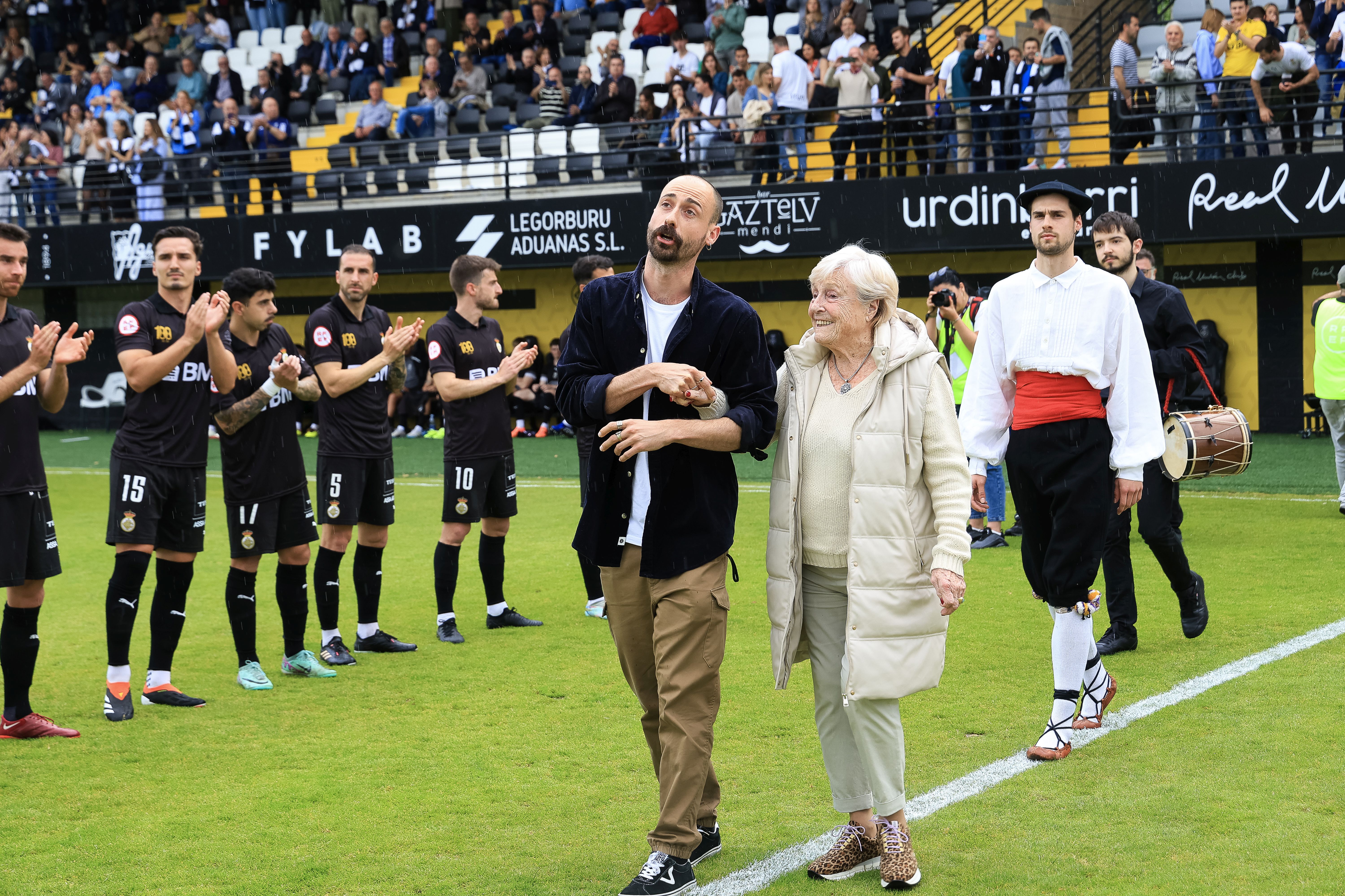 El Real Unión celebra el centenario de la Copa de 1924 con un empate