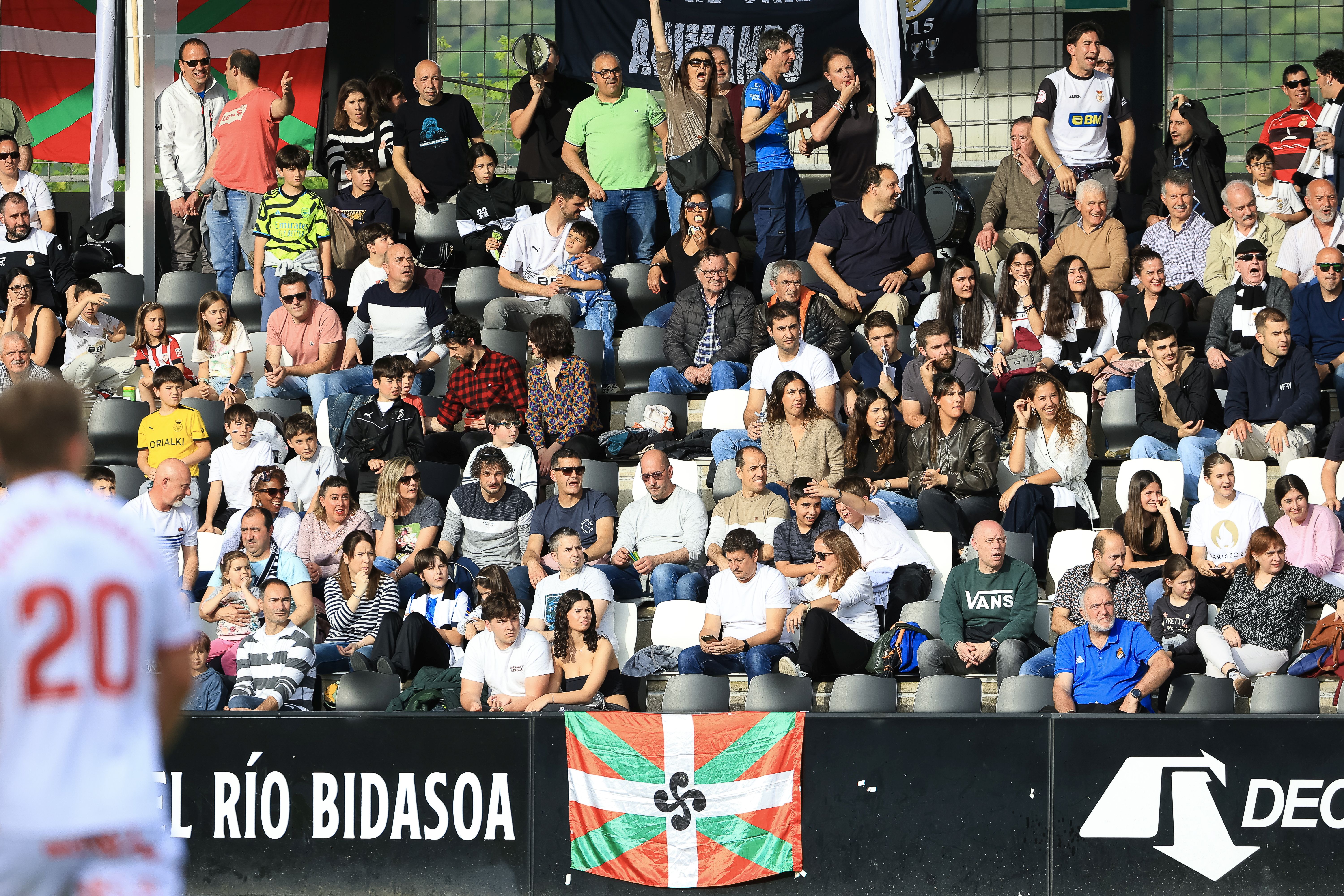 El Real Unión celebra el centenario de la Copa de 1924 con un empate