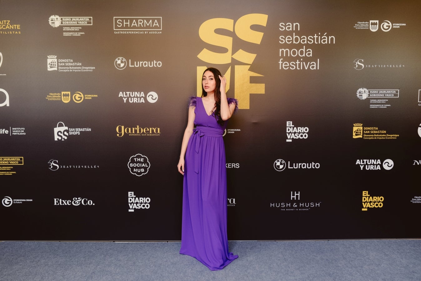 Elegancia sobre la pasarela de la mano de Sastrería Aldabaldetreku