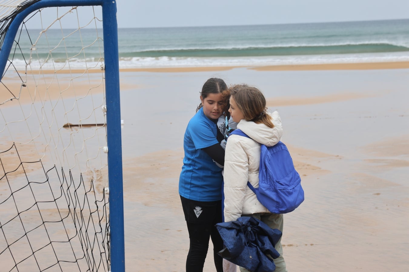 Gran ambiente en las finales del Campeonato de Fútbol Playero de Zarautz