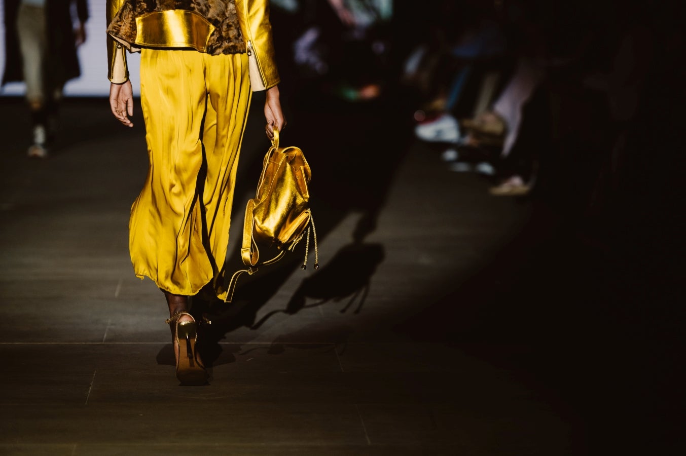 Las mejores imágenes del desfile de Ramón Ezkerra