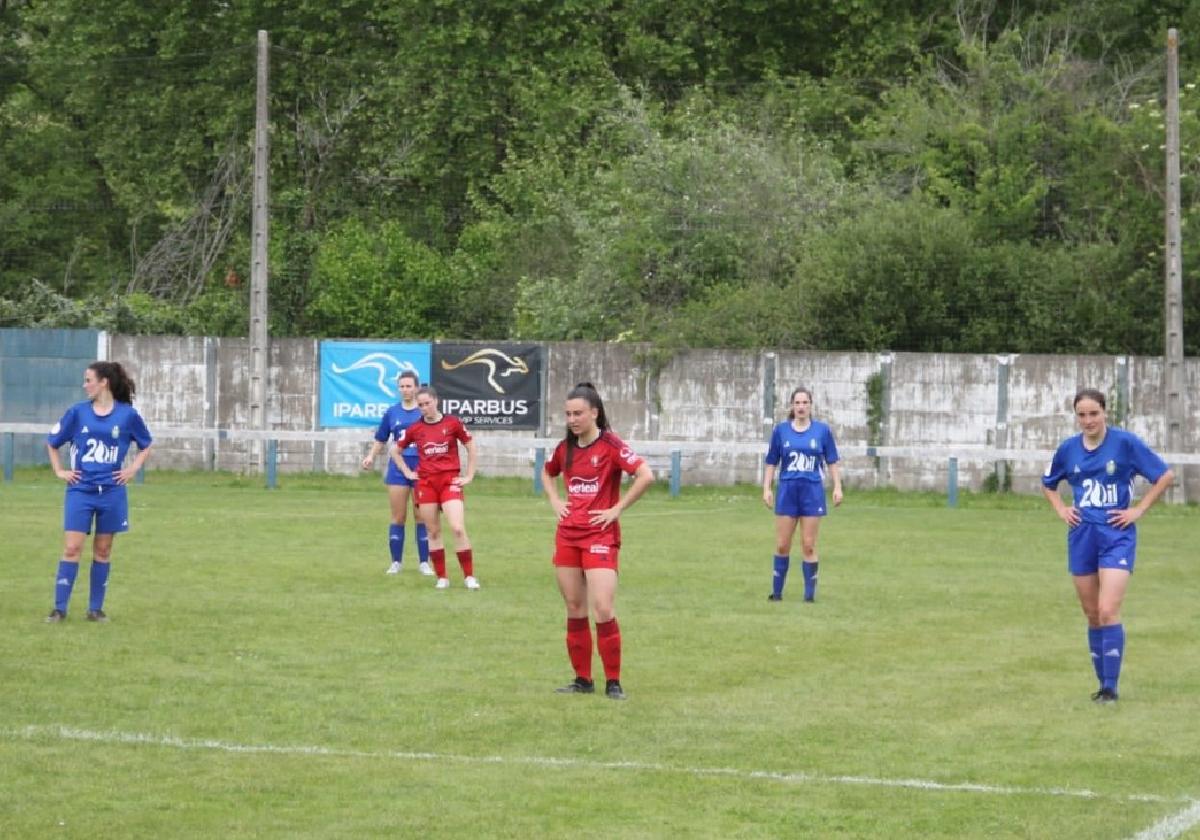 Las oiartzuarras celebraron su último partido de temporada en el Karla Lekuona, enfrentándose al Osasuna C.