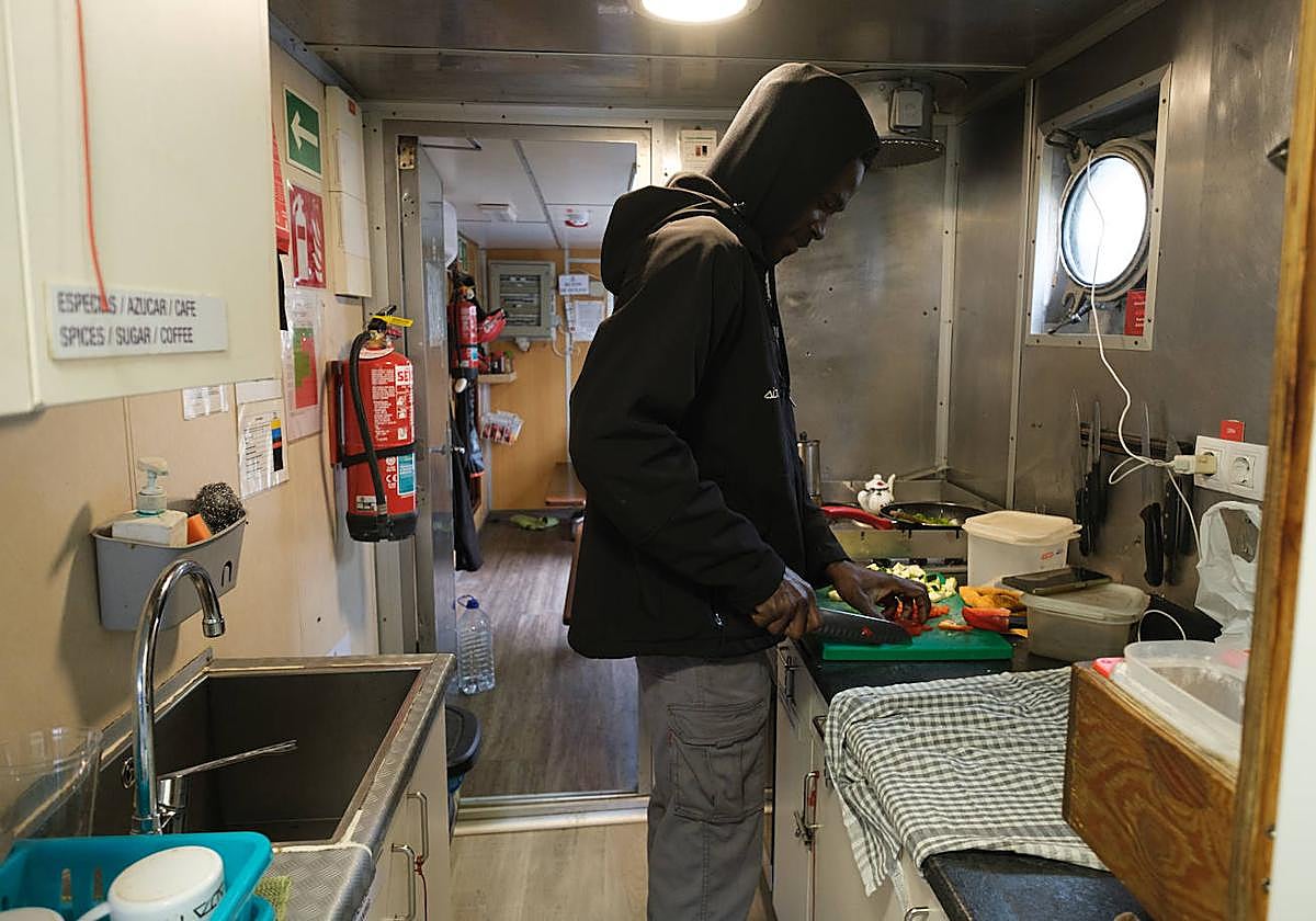 Una visita al interior del &#039;Aita Mari&#039;