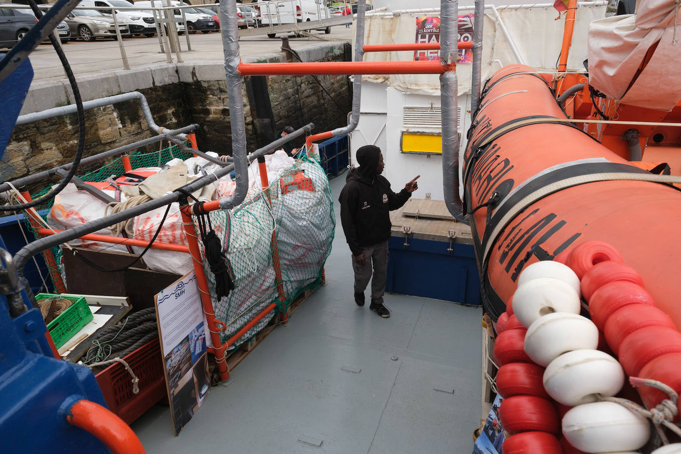 Una visita al interior del &#039;Aita Mari&#039;