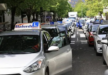 Protesta de las autoescuelas este miércoles en Donostia