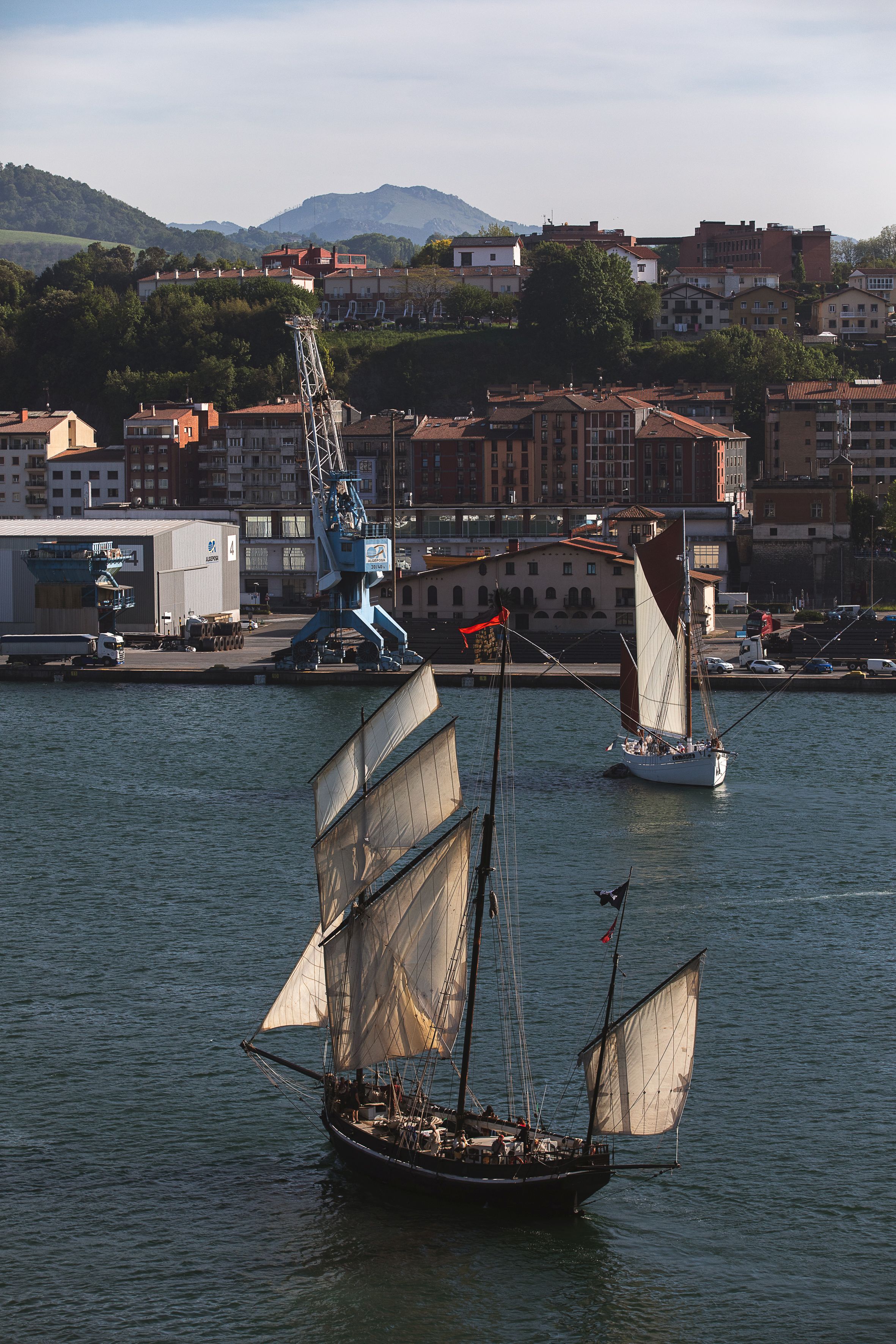Las mejores imágenes de la entrada de los barcos en la bahía