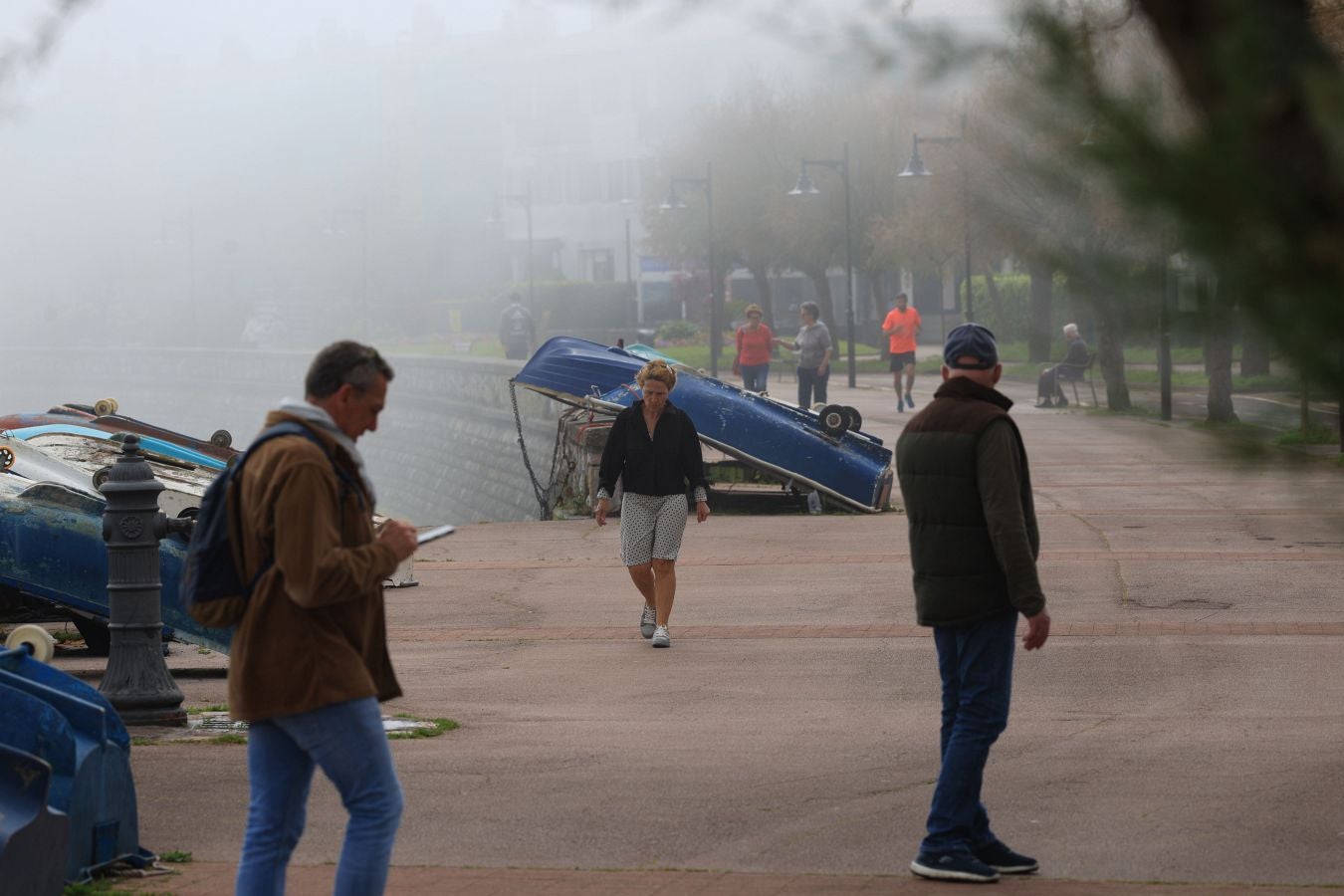 Un manto gris desde Hondarribia a Santa Clara