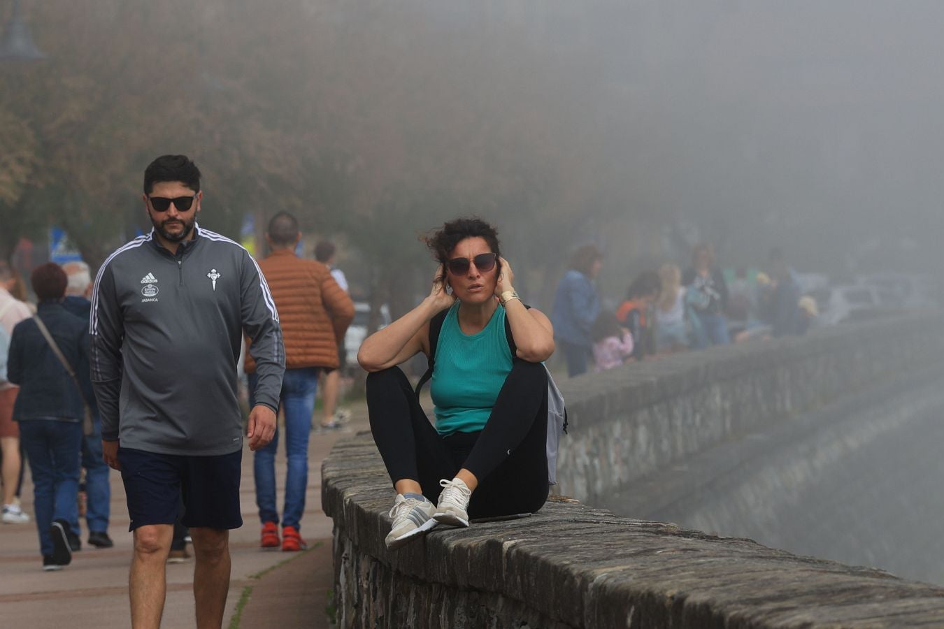 Un manto gris desde Hondarribia a Santa Clara