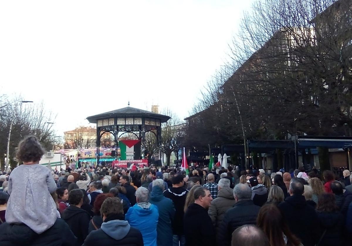 Errenteriak Palestinari elkartasuna adierazi dio.