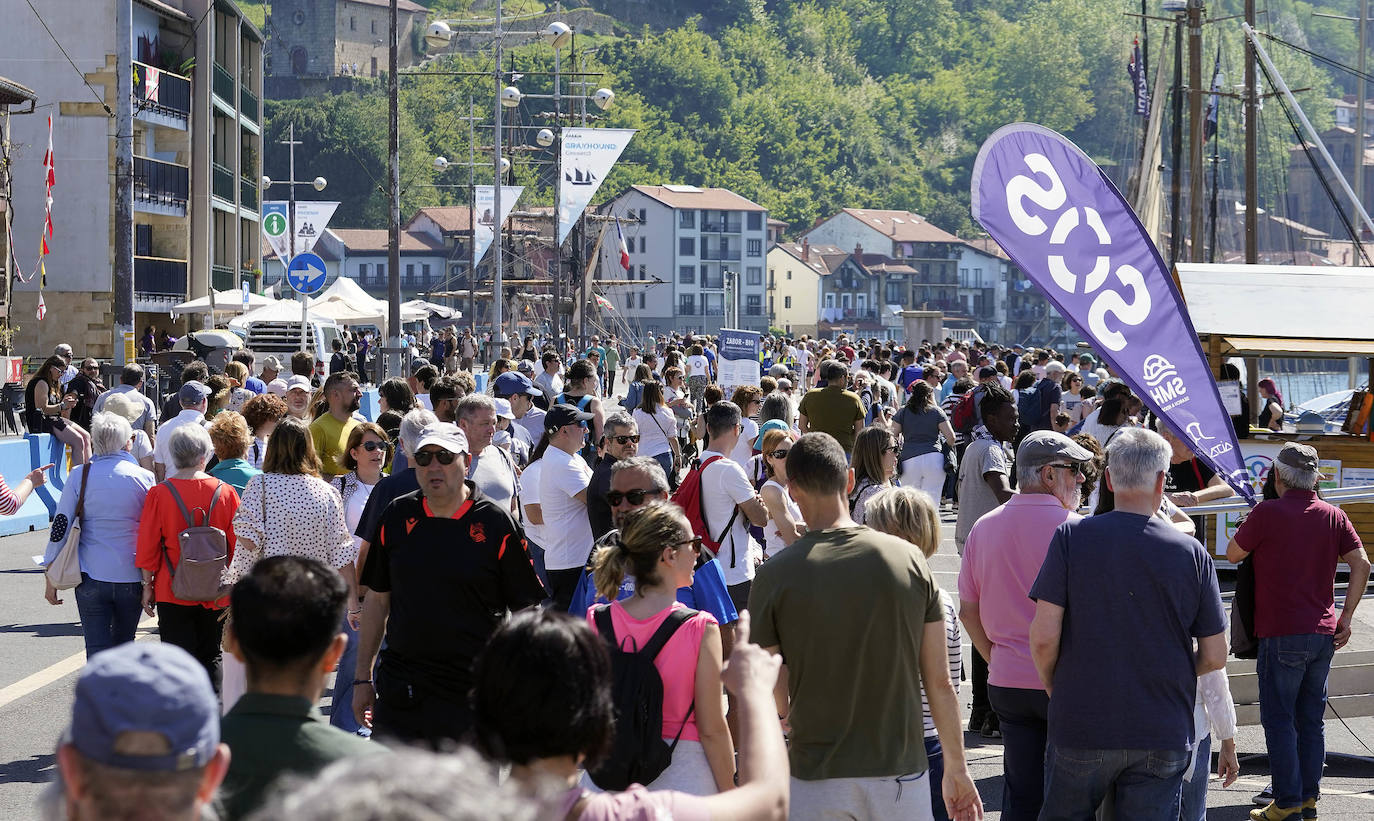 Gran ambiente en el Pasaia Itsas Festibala