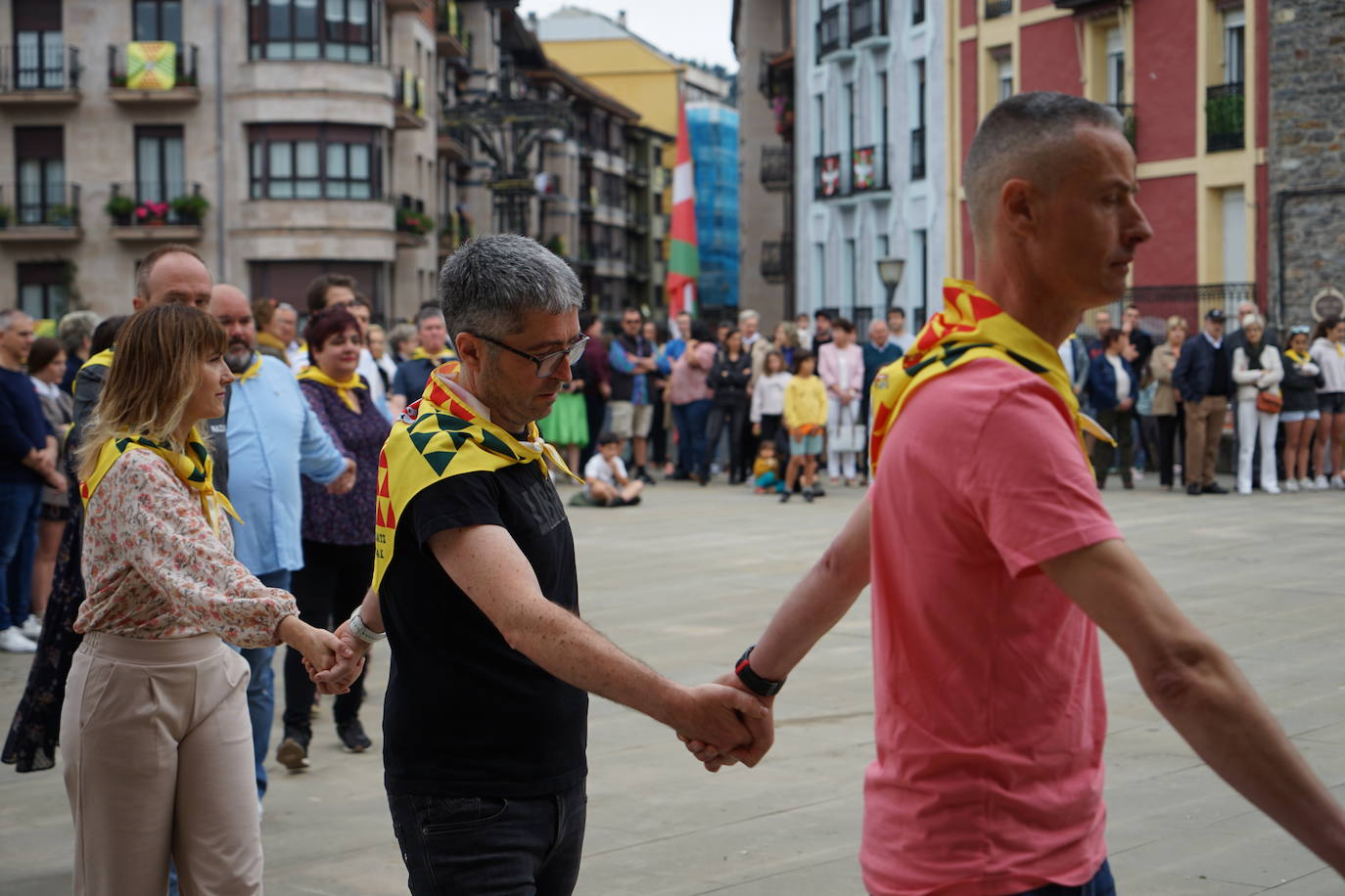 La Sokadantza del primer domingo de las fiestas de Loinaz