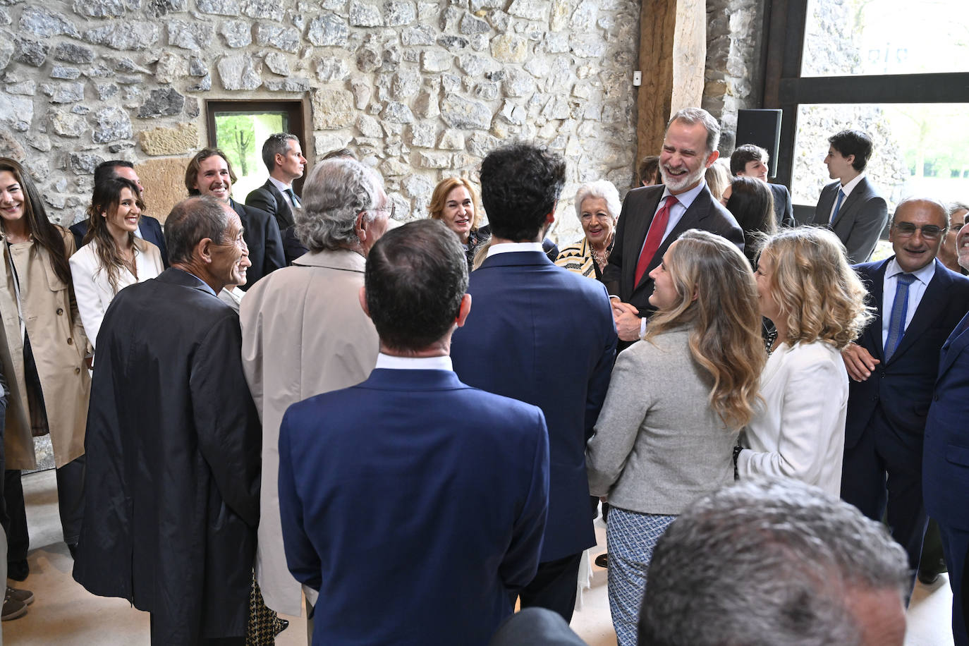 La visita del rey Felipe VI a Chillida Leku, en imágenes