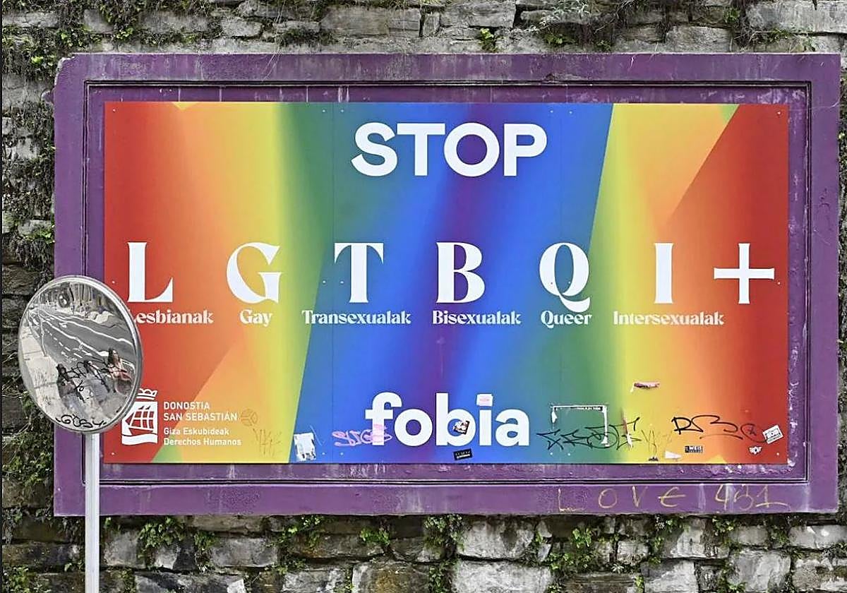 Cartel contra la homofobia en San Sebastián.