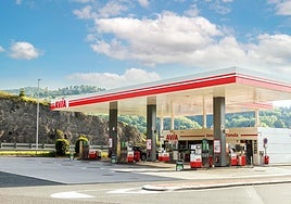 Estación de Itziar en la autopista A-8, que gestionará Esergui AVIA.