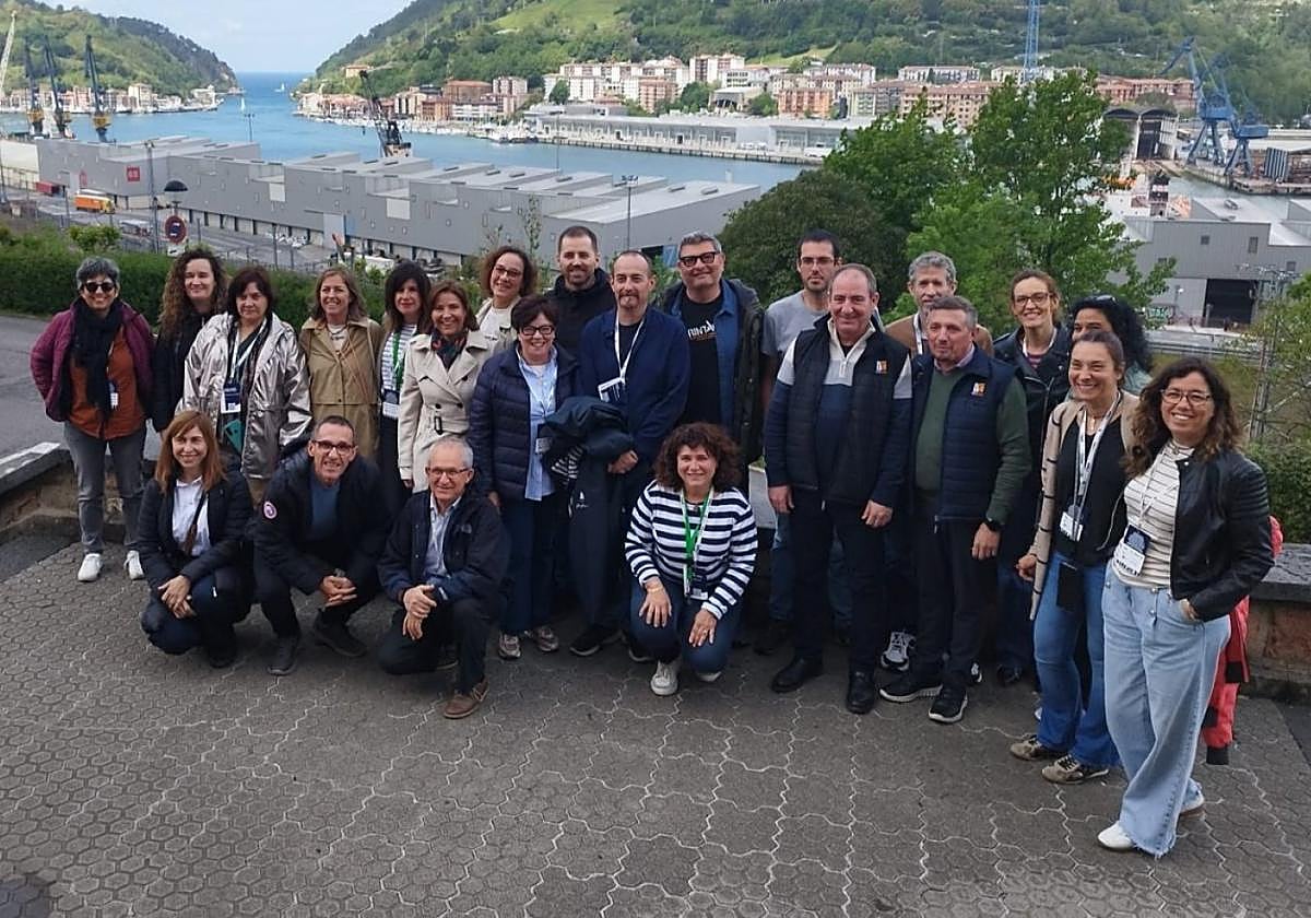 Representantes de los seis centros de excelencia en Don Bosco.