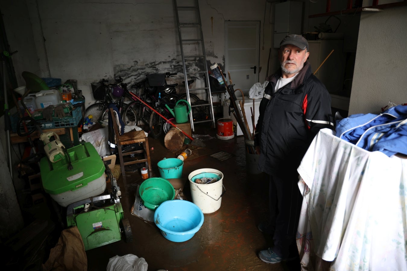 Barro y más barro en Lazkao