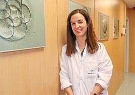 La Dra. Estefanía Rodríguez, jefa de la Unidad de Reproducción Asistida de Policlínica Gipuzkoa y el Hospital de Día Quirónsalud Donostia.