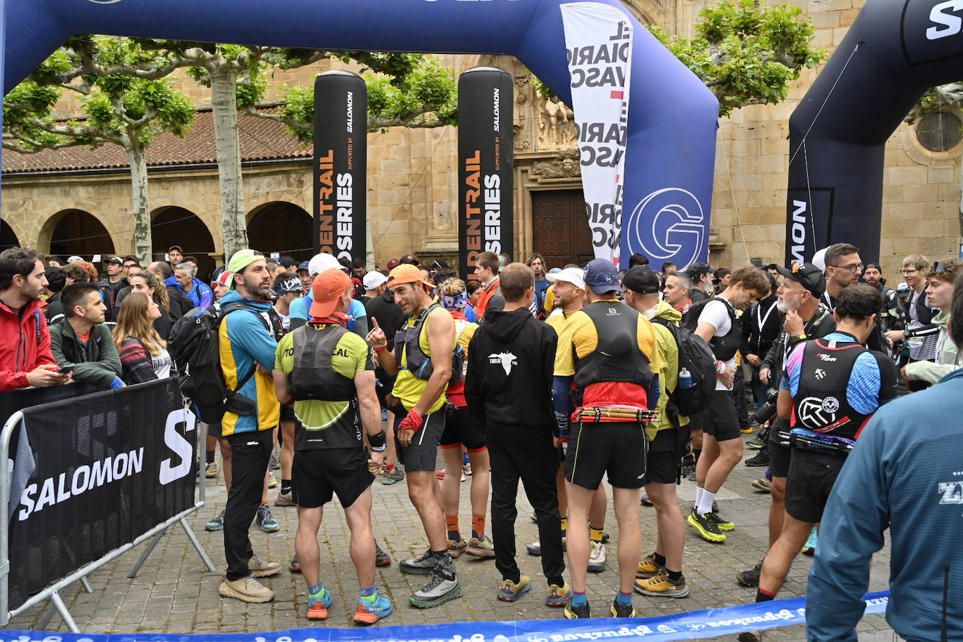 Gran ambiente en la salida de la Zegama - Aizkorri