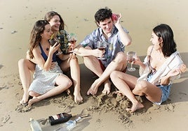 Adiskidetasun eta harreman irekiei edo sexualitatea ulertzeko modu berriei buruzko antzezlan