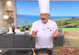 Karlos Arguiñano, durante su programa de cocina.
