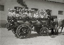 Niños y niñas de Zorroaga invitados a las fiestas.
