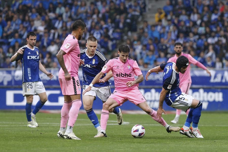 El Oviedo - Eibar, en imágenes