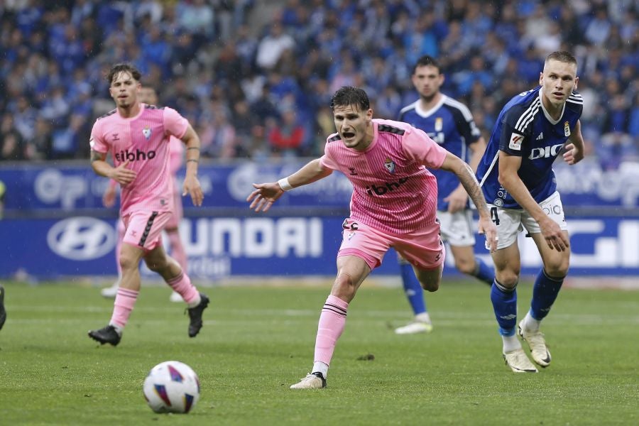 El Oviedo - Eibar, en imágenes