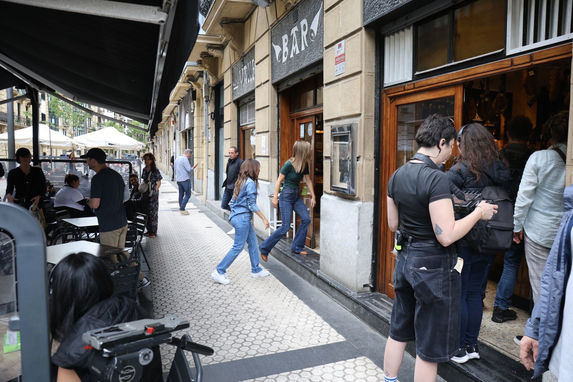 Eva Longoria disfruta de la gastronomía donostiarra