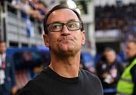 Etxeberria, minutos antes del encuentro contra el Oviedo.