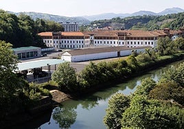 Imagen de los cuarteles de Loiola