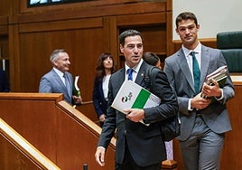 Imanol Pradales, en el pleno de investidura de este jueves.