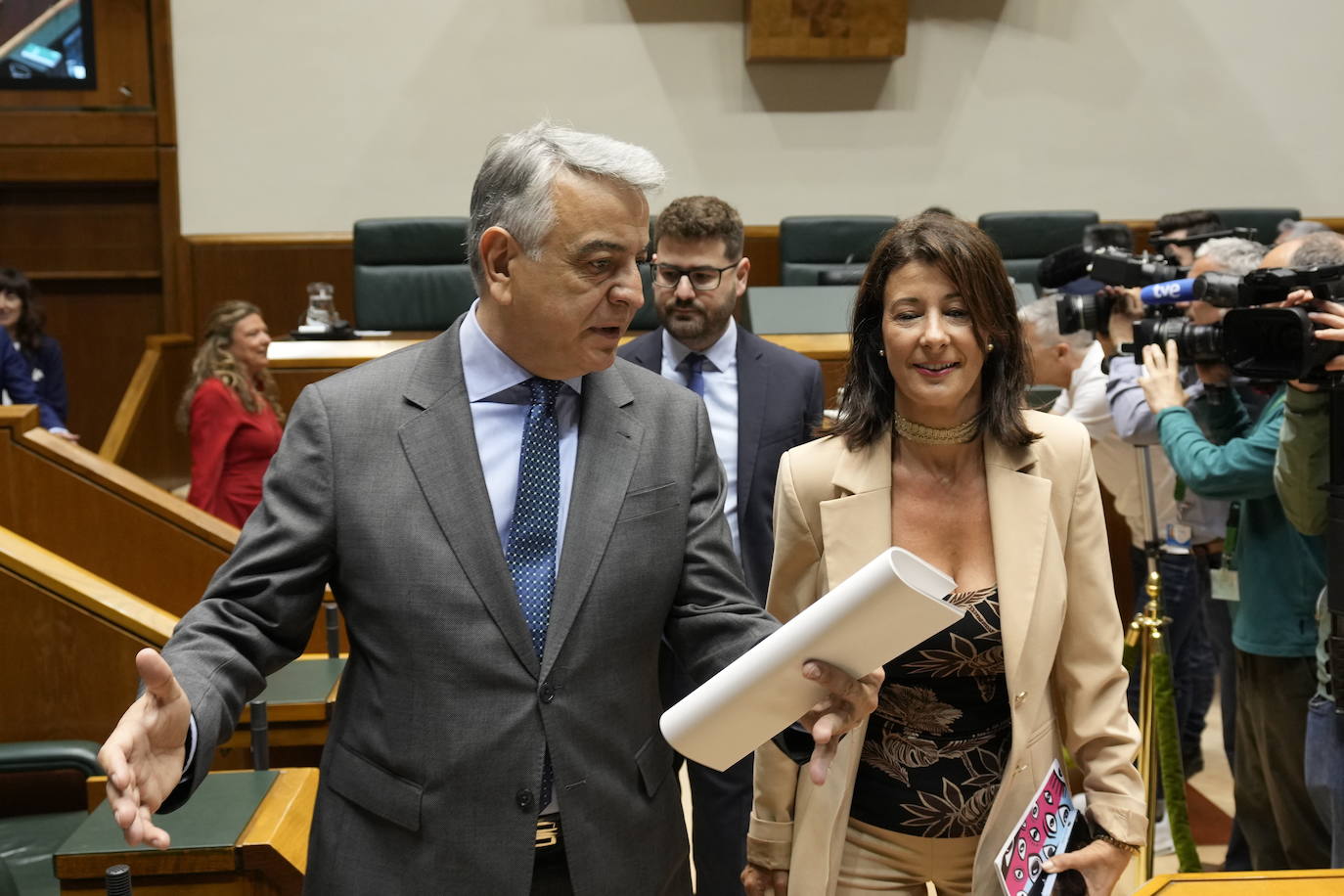 Las imágenes de la sesión de investidura