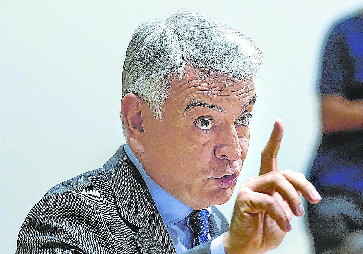 Javier de Andrés, presidente de los populares vascos.