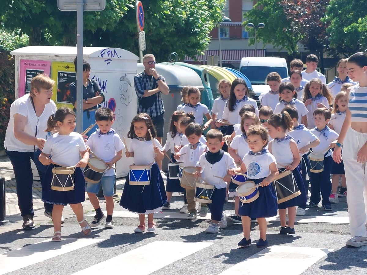 Tamborrada infantil y picoteo para celebrar San Juan