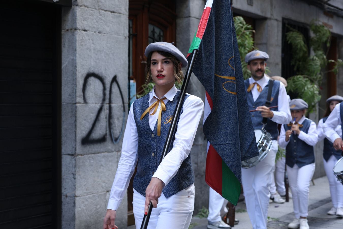 San Juan llega bajo el sol