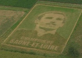 La cara de Antoine Griezmann en el campo