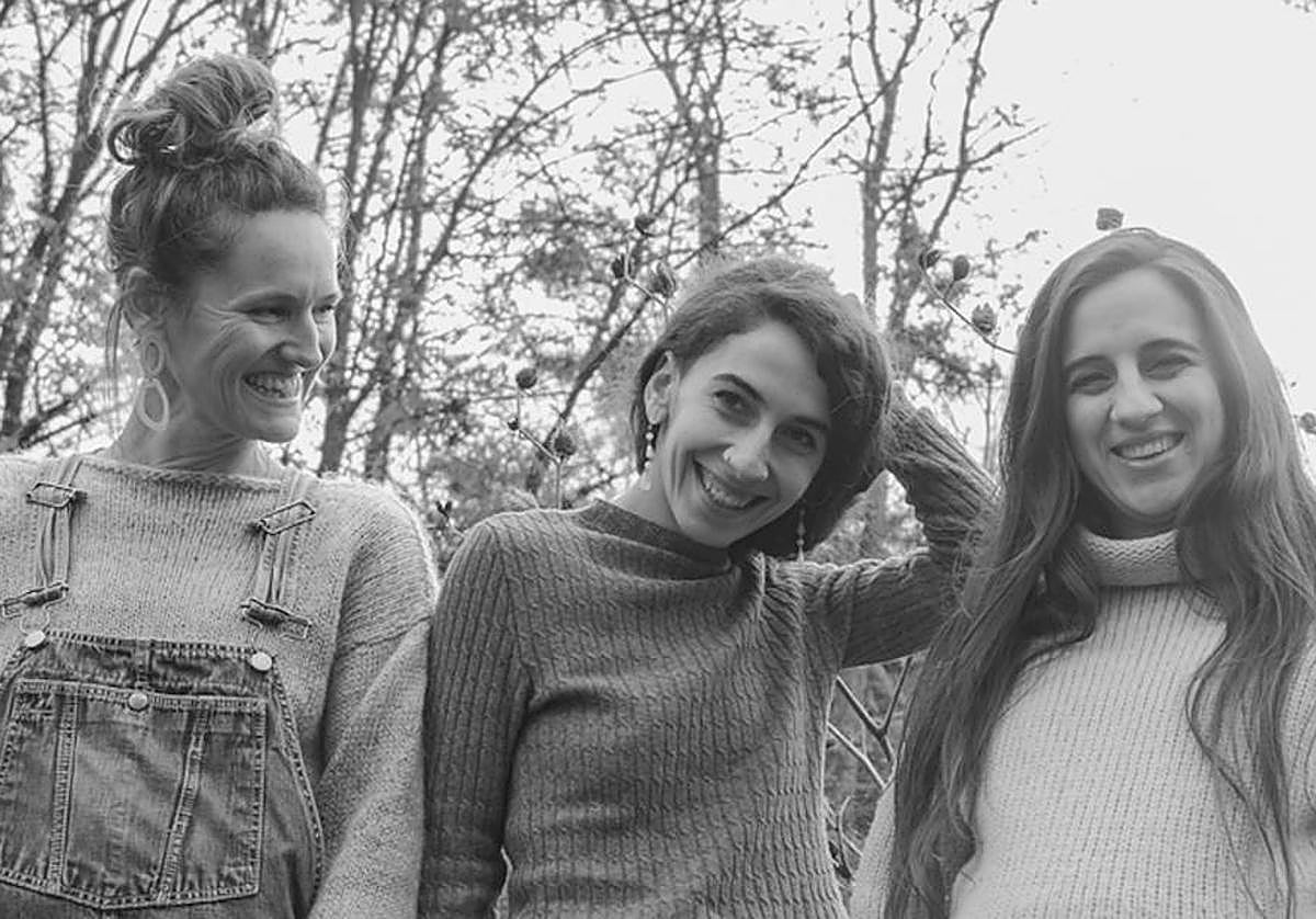 Lurgi Zalakain Urkola, Amets Zalakain Urkola y Krysia Jojo Howard