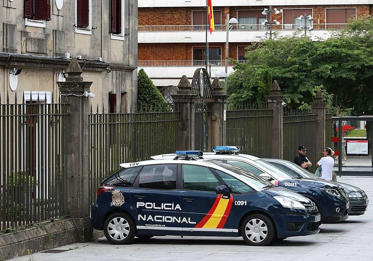 Comisaría de la Policía Nacional en Irun.