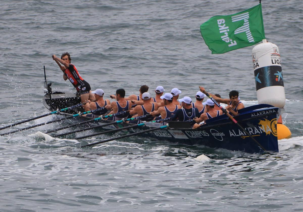 Urdaibai suma y sigue y también vence en La Concha
