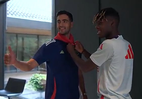 Nico Williams le pone el pañuelico a Merino