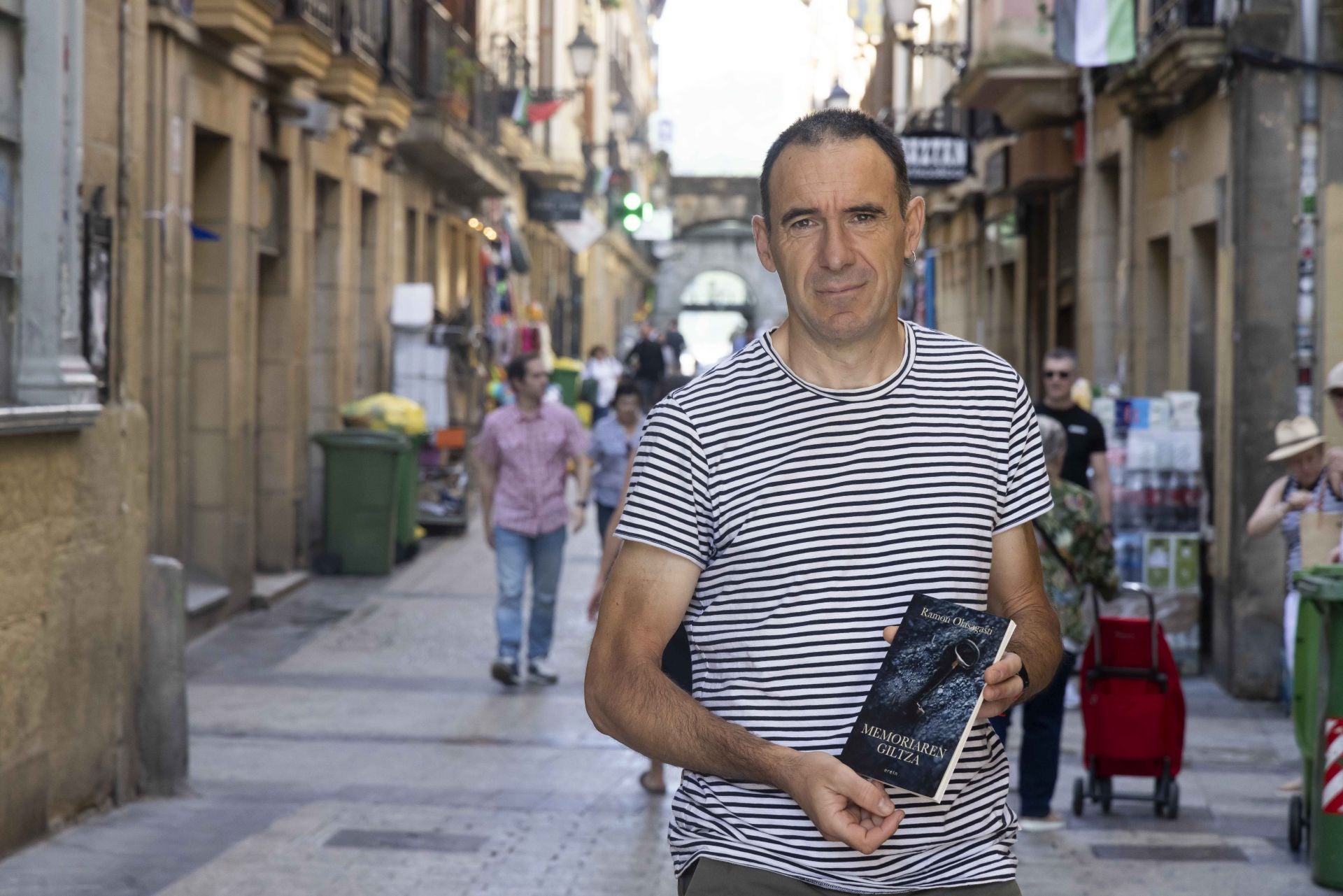 Ramon Olasagasti atzo goizean Donostiako Alde Zaharrean.