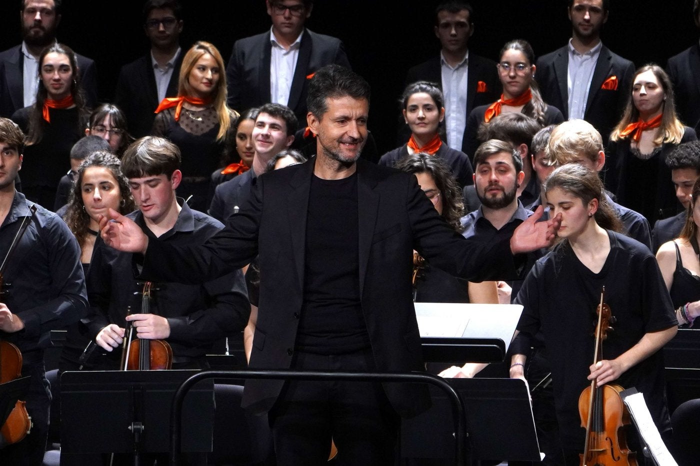 Rubén Gimeno dirige a la EGO en la temporada del pasado verano.