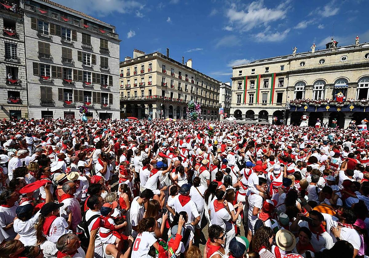 Una de las celebraciones de este jueves en las fiestas de Baiona.