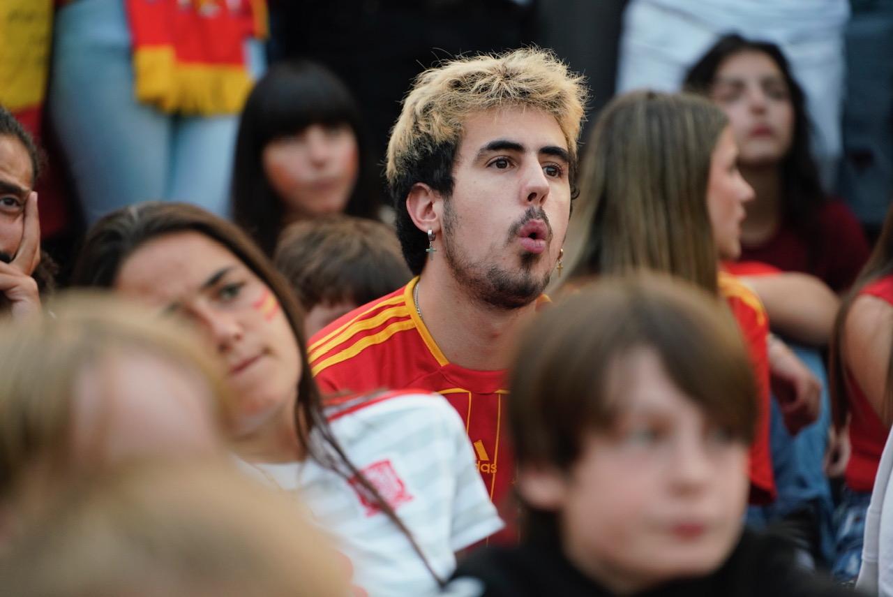 Las imágenes del ambiente para ver la final de la Eurocopa en Anoeta